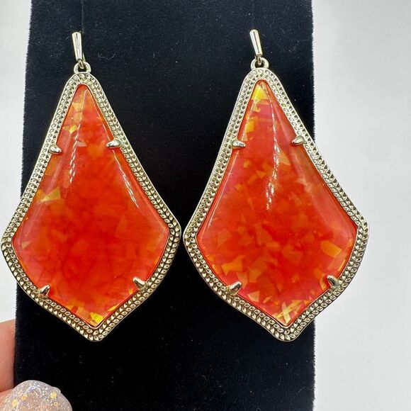 RARE retired Kendra Scott Peach Opal Alexandra Dangle Earrings in gold tone! - Picture 11 of 14
